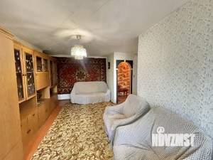 3-к квартира, вторичка, 58м2, 2/5 этаж