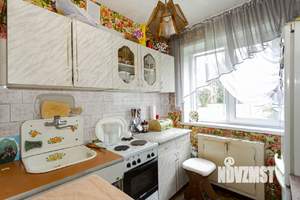 2-к квартира, вторичка, 44м2, 1/5 этаж