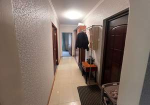 2-к квартира, вторичка, 52м2, 1/10 этаж