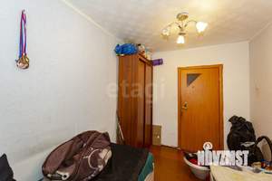 3-к квартира, вторичка, 61м2, 1/5 этаж