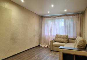 2-к квартира, вторичка, 47м2, 1/5 этаж