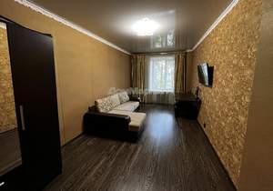2-к квартира, вторичка, 73м2, 1/4 этаж