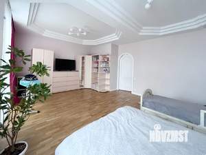 3-к квартира, вторичка, 94м2, 5/5 этаж