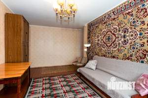 3-к квартира, вторичка, 58м2, 5/5 этаж