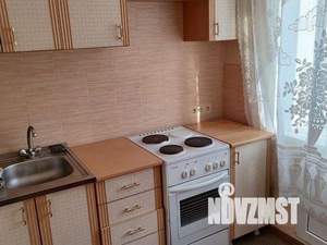 3-к квартира, вторичка, 60м2, 1/5 этаж