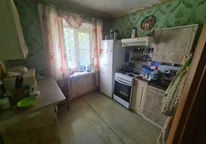 2-к квартира, вторичка, 42м2, 1/5 этаж