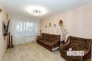 2-к квартира, вторичка, 43м2, 1/9 этаж