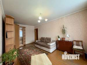 2-к квартира, вторичка, 42м2, 3/5 этаж