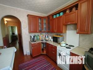 4-к квартира, вторичка, 77м2, 1/9 этаж