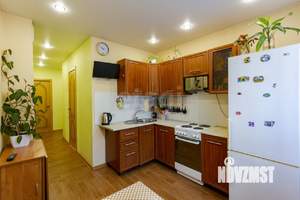 4-к квартира, вторичка, 77м2, 1/9 этаж
