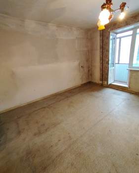 4-к квартира, вторичка, 80м2, 4/9 этаж