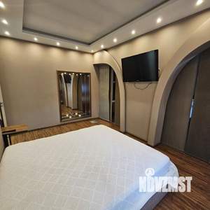 4-к квартира, вторичка, 93м2, 5/5 этаж