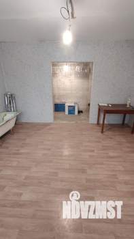 3-к квартира, вторичка, 65м2, 1/10 этаж