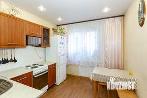4-к квартира, вторичка, 77м2, 1/9 этаж
