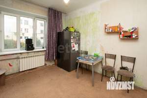 3-к квартира, вторичка, 46м2, 1/4 этаж