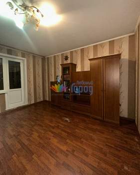 4-к квартира, вторичка, 79м2, 10/10 этаж