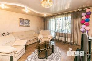 4-к квартира, вторичка, 77м2, 7/10 этаж