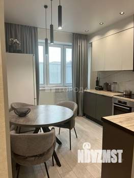 2-к квартира, вторичка, 70м2, 5/25 этаж