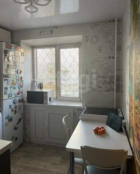 3-к квартира, вторичка, 59м2, 1/5 этаж