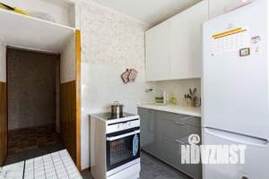 2-к квартира, вторичка, 43м2, 4/5 этаж