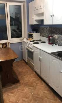 3-к квартира, вторичка, 52м2, 9/9 этаж