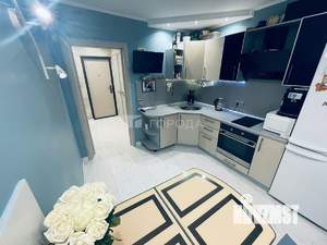 3-к квартира, вторичка, 57м2, 1/9 этаж