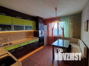 3-к квартира, вторичка, 94м2, 18/18 этаж
