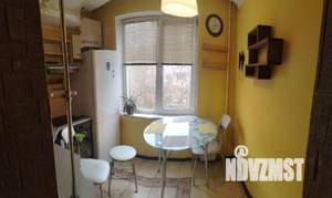 3-к квартира, вторичка, 58м2, 3/5 этаж