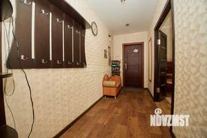 5-к квартира, вторичка, 94м2, 1/9 этаж