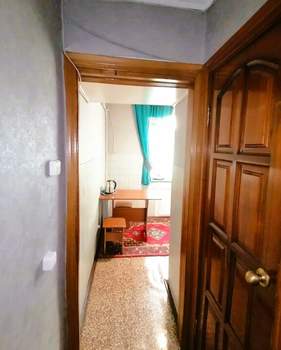 2-к квартира, вторичка, 40м2, 5/5 этаж