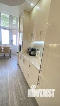 2-к квартира, вторичка, 72м2, 8/10 этаж