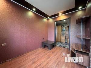4-к квартира, вторичка, 61м2, 3/5 этаж