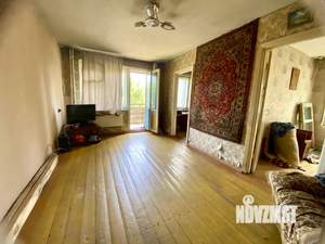 3-к квартира, вторичка, 61м2, 2/5 этаж