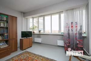 3-к квартира, вторичка, 98м2, 9/16 этаж