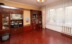 4-к квартира, вторичка, 77м2, 2/9 этаж